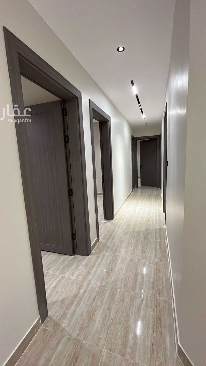 4 bedroom apartment in Ash Shulah, Eastern Province 7