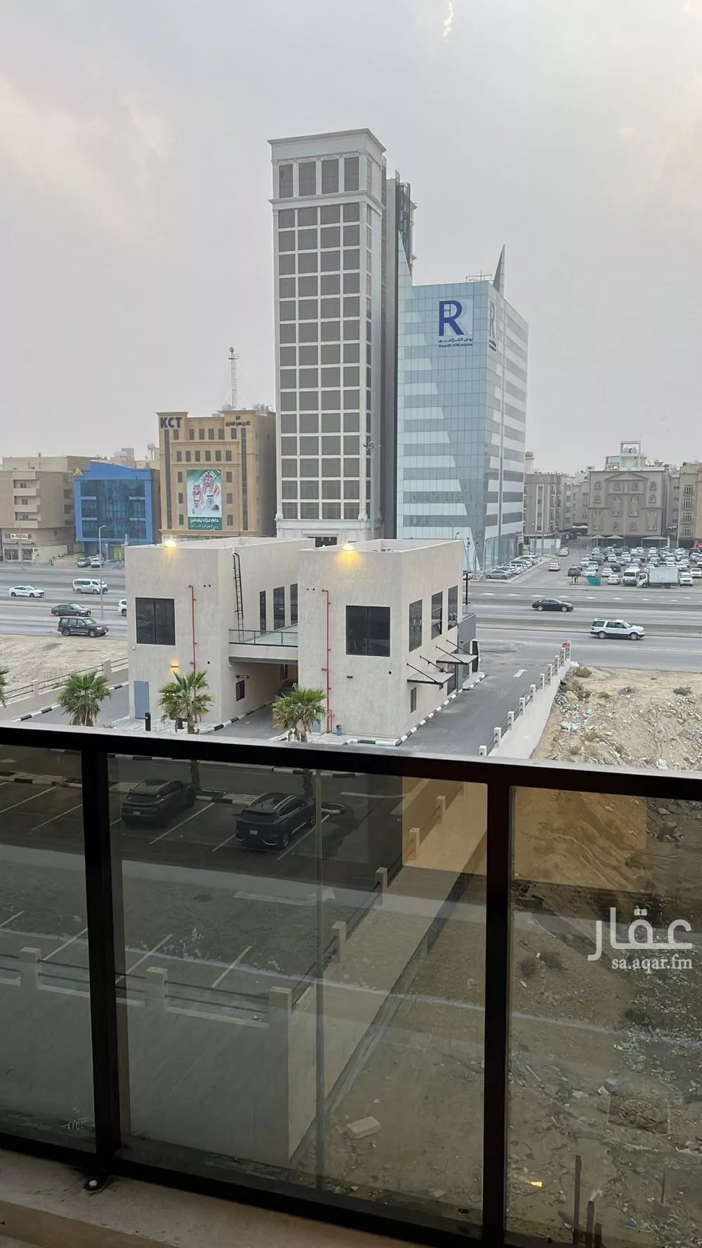 شقة 6 غرف في المنتزه 4