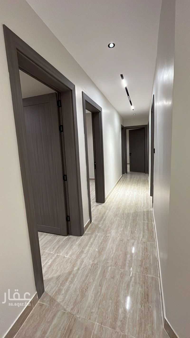 4 bedroom apartment in Ash Shulah, Eastern Province 7