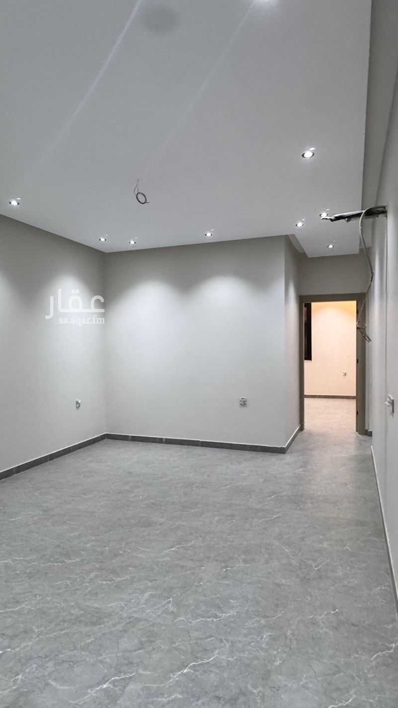 4 bedroom apartment in Mishrifah, Jeddah 7