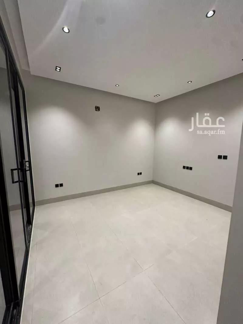 فيلا 7 غرف في النرجس 3