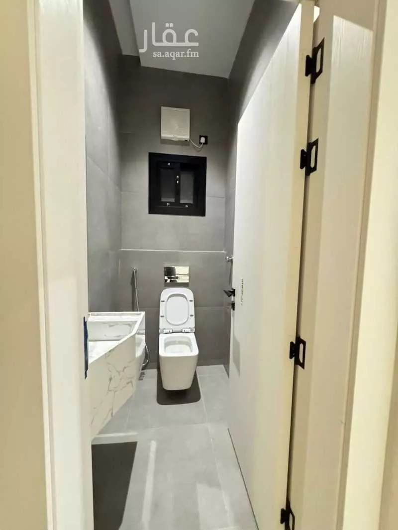 شقة 4 غرف في النعيم 3