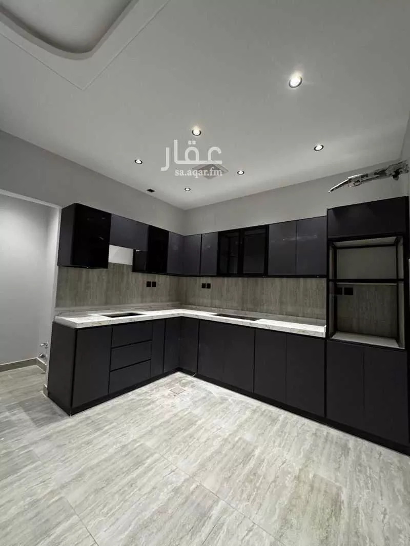 شقة 4 غرف في النزهة 3