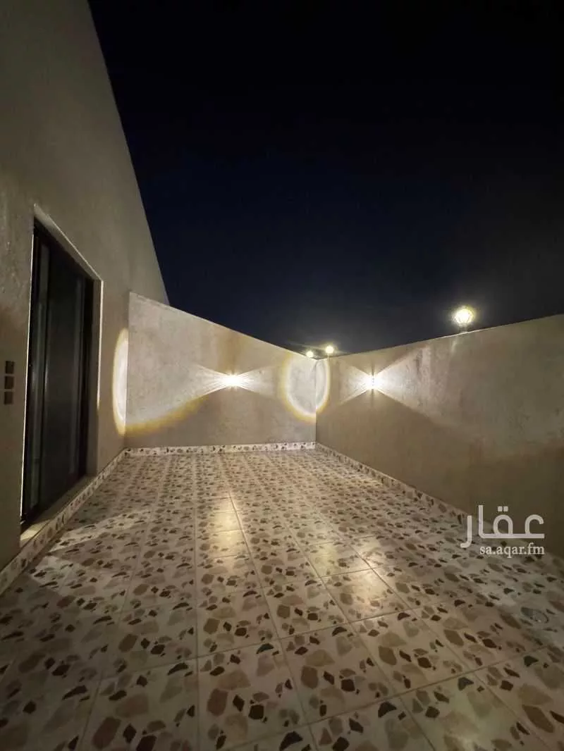 شقة 6 غرف في النزهة 1