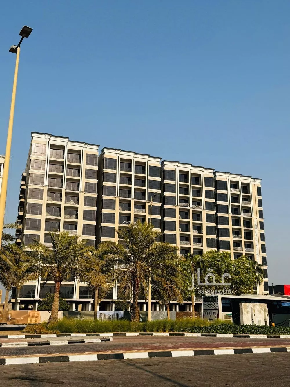 شقة 5 غرف في الشاطئ الغربي 1