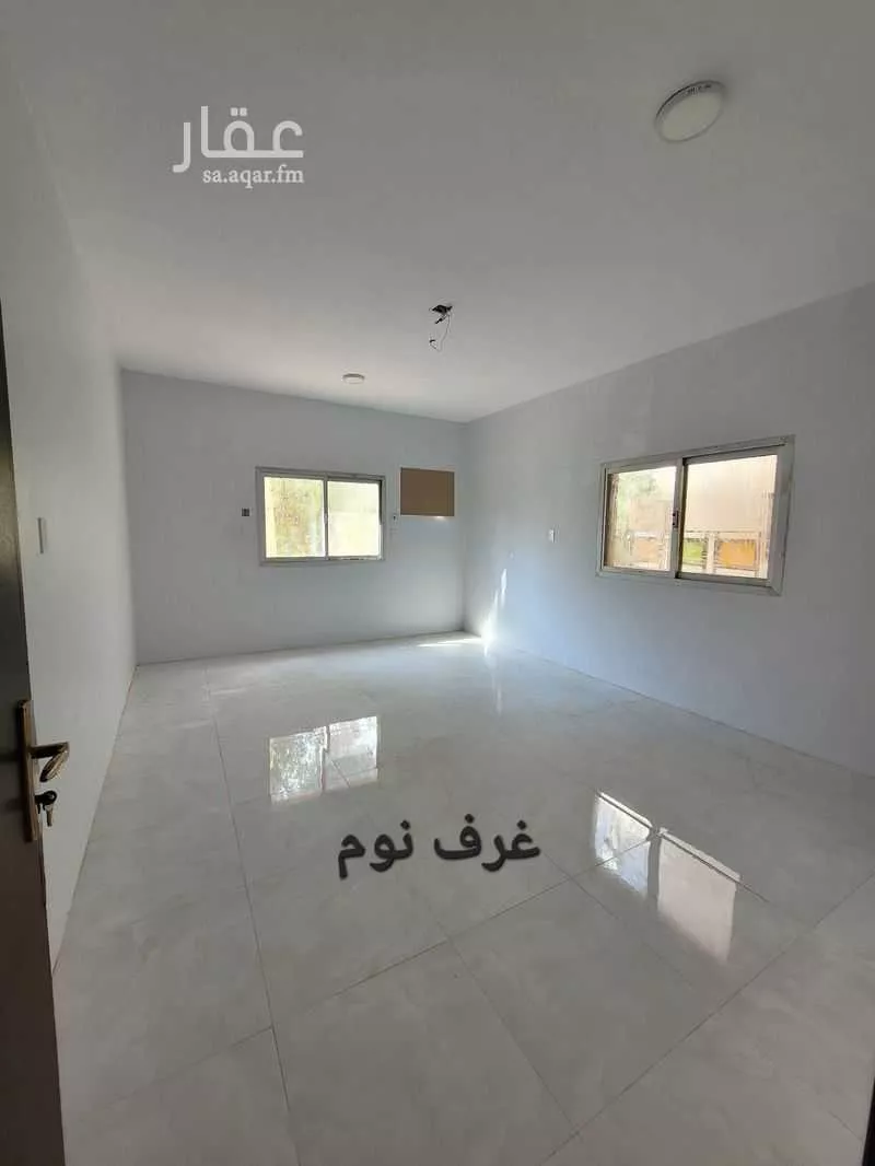 عمارة 348 م² في العقربية 2