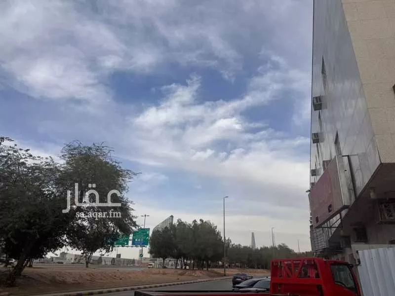 عمارة 767 م² في ام الحمام الغربي 3