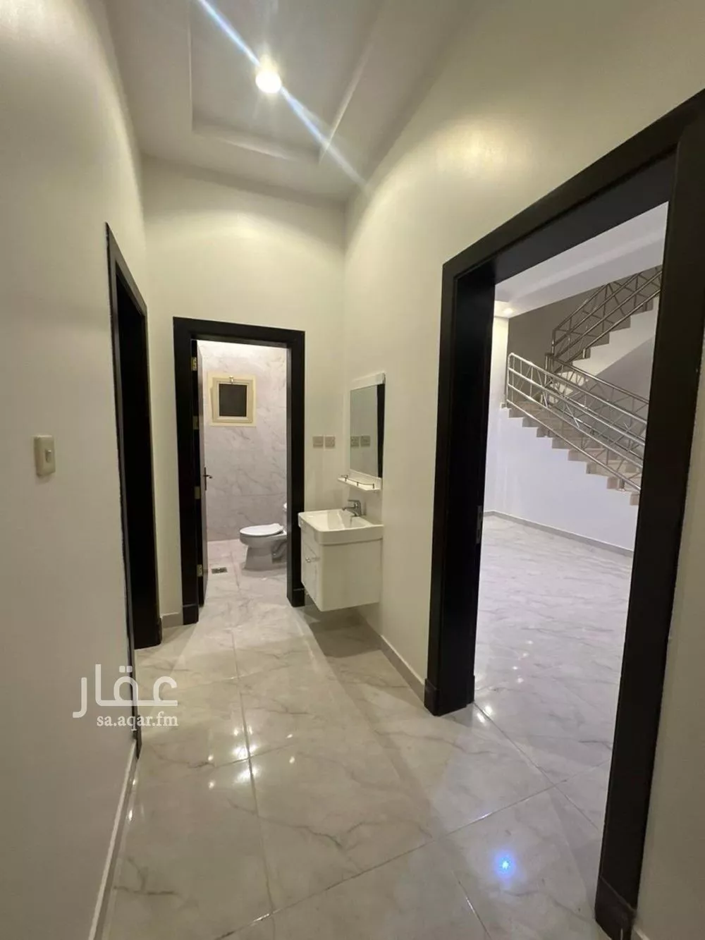 شقة 3 غرف في العارض 3