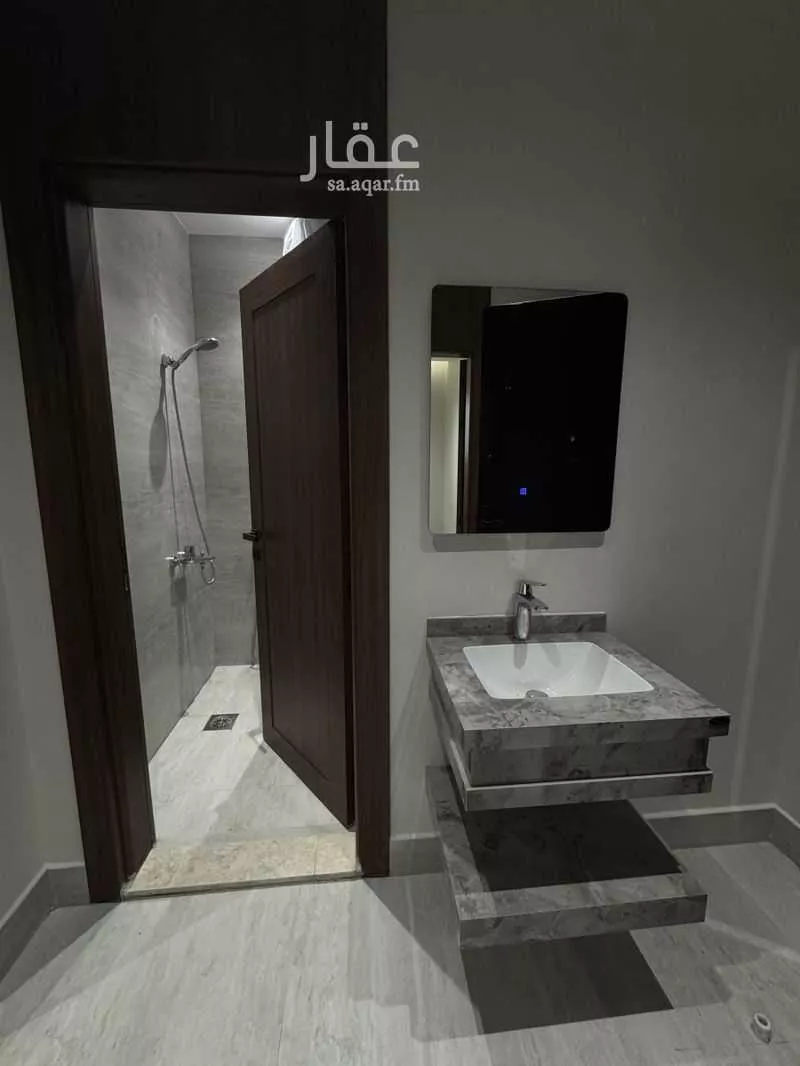 4 bedroom floor in Al Aridh 5