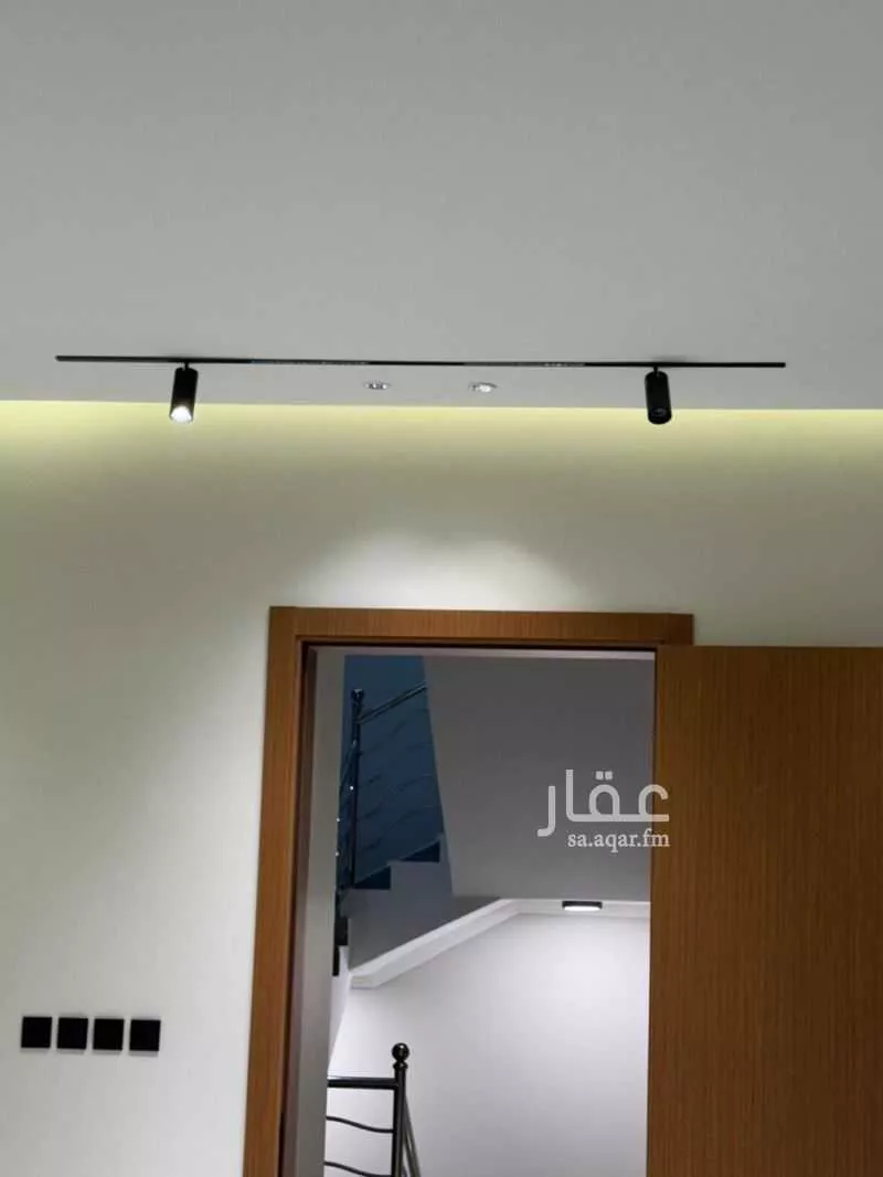 فيلا 13 غرف في طيبة 2