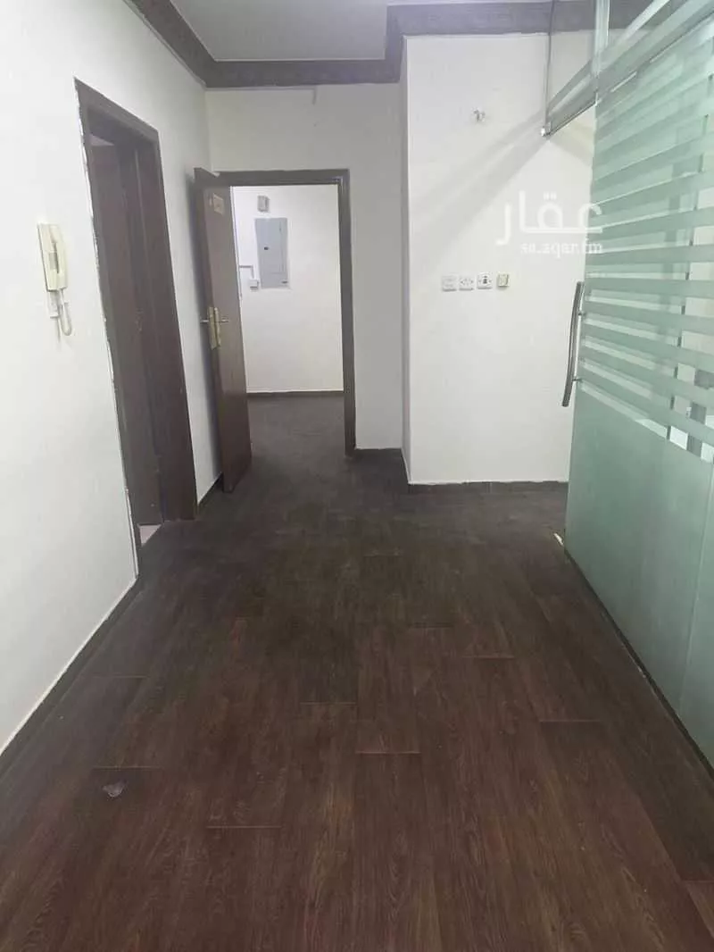 728 sqm office in Al Munsiyah 2