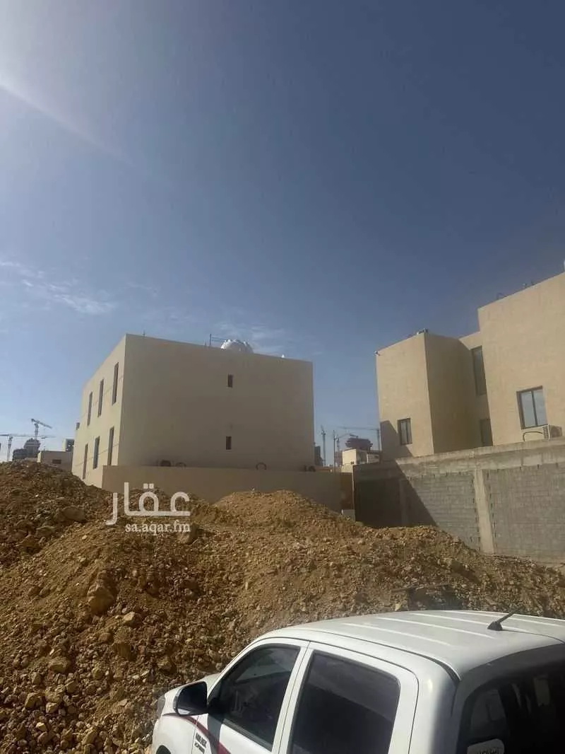 land in Al Qairawan, Riyadh 6
