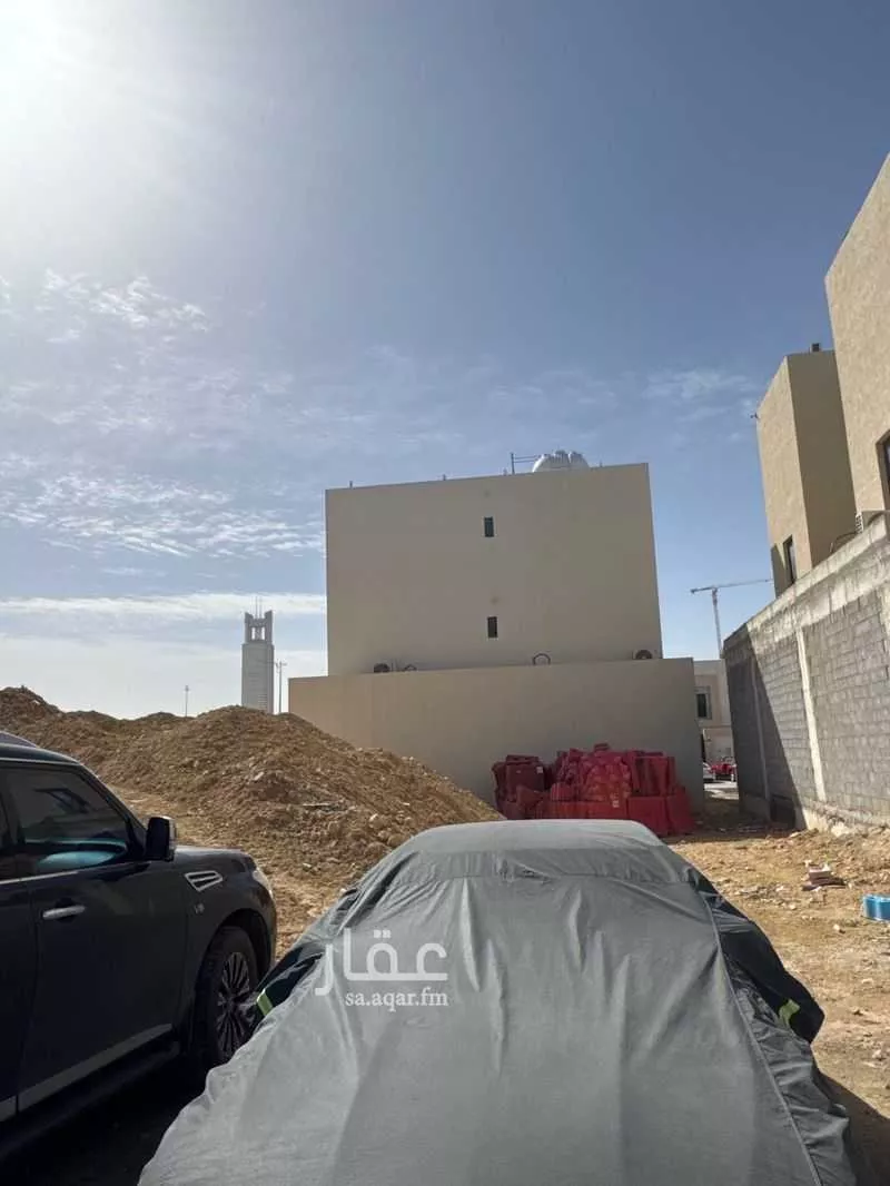 land in Al Qairawan, Riyadh 4