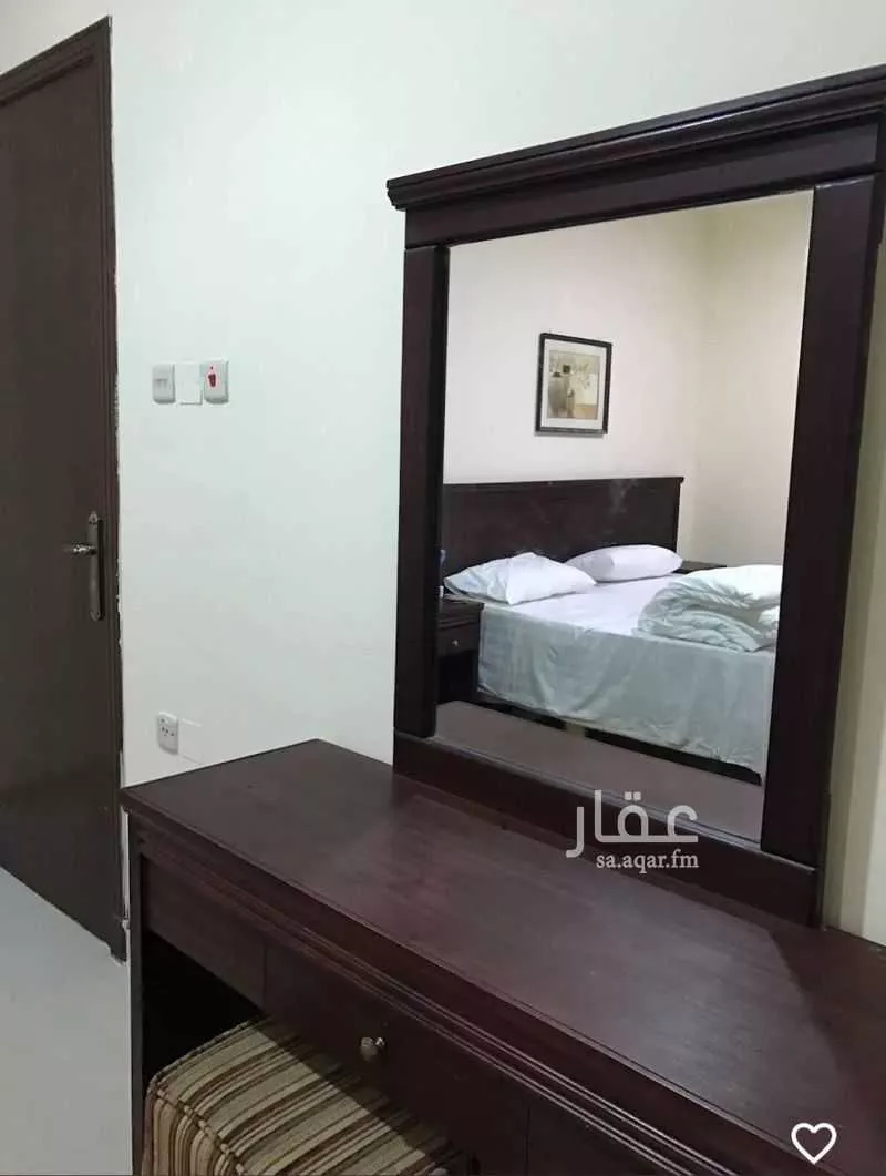 عمارة 744 م² في الهجرة 1