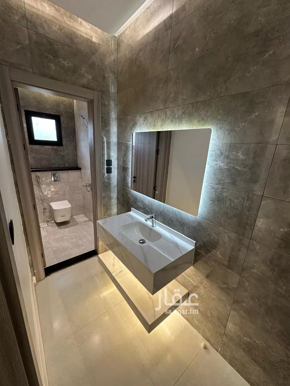 شقة 4 غرف في الفيصلية 3