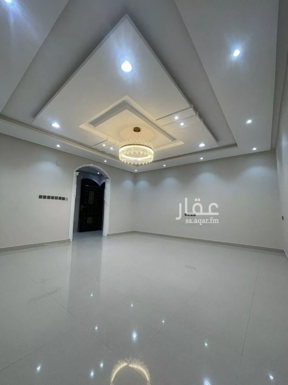 شقة 8 غرف في طويق 5