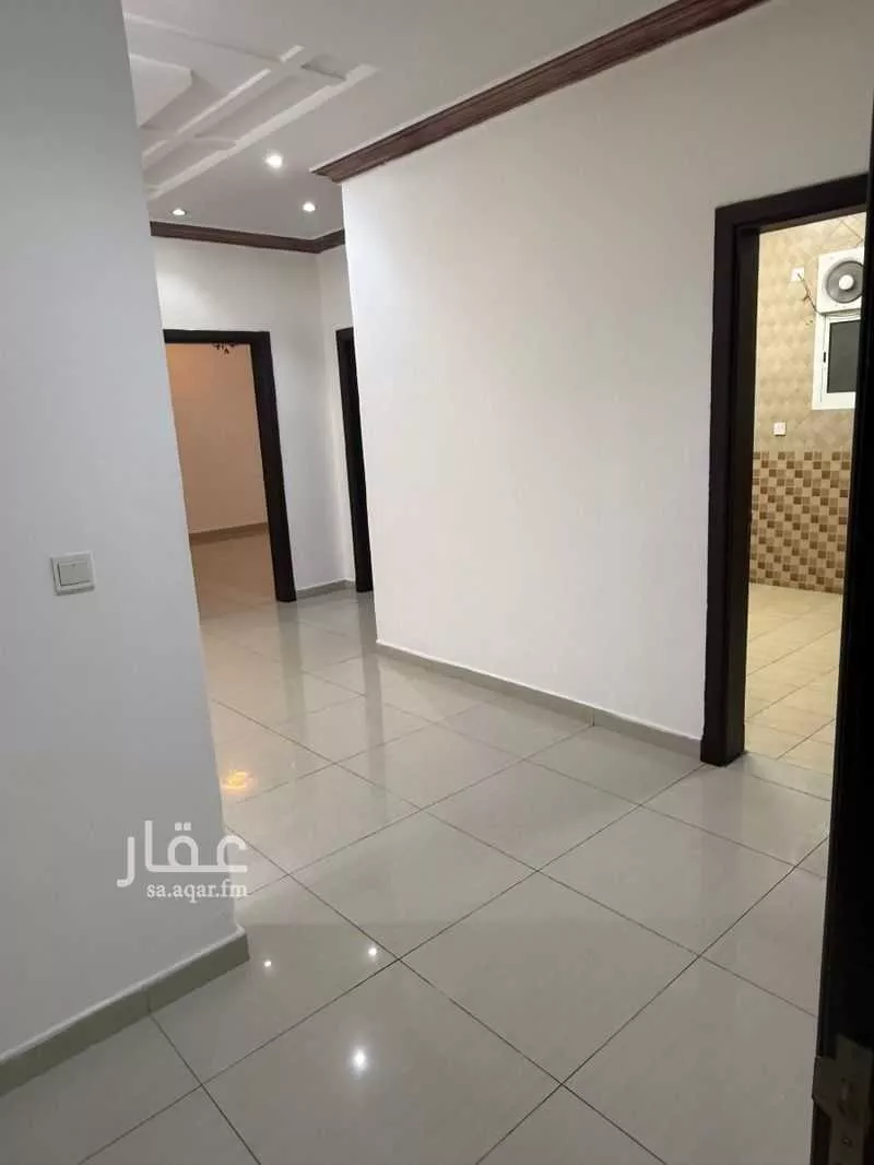 3 bedroom apartment in Al Aziziyah, Riyadh 8