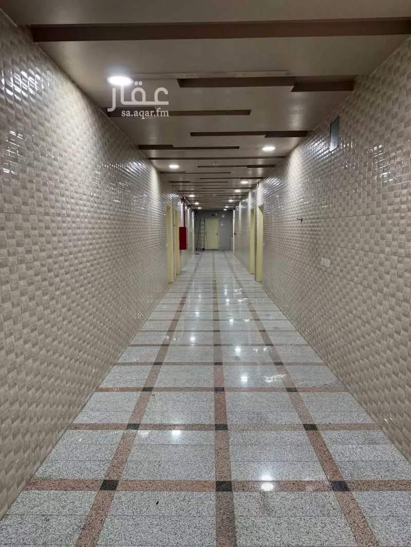 74 bedroom building in Al Sulay, Riyadh 15