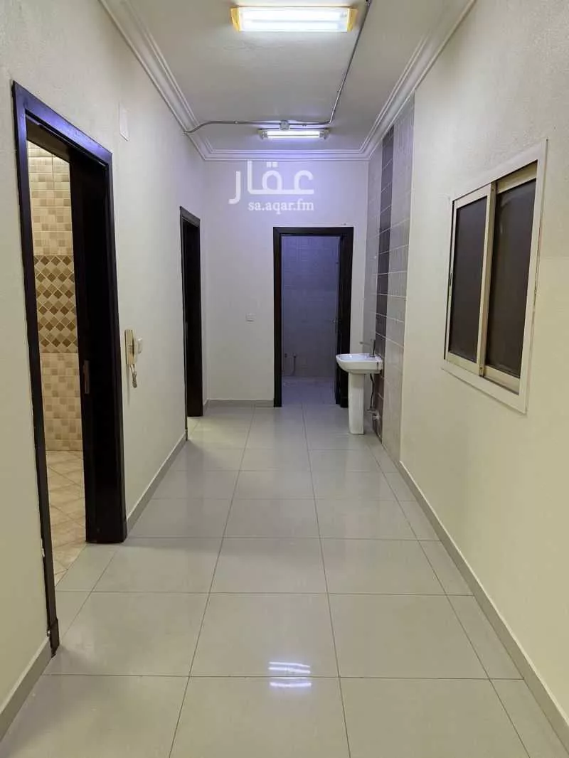 74 bedroom building in Al Sulay, Riyadh 5