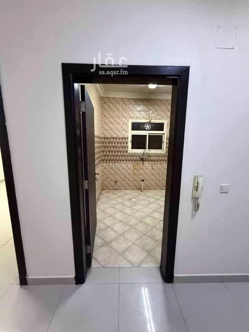 74 bedroom building in Al Sulay, Riyadh 8