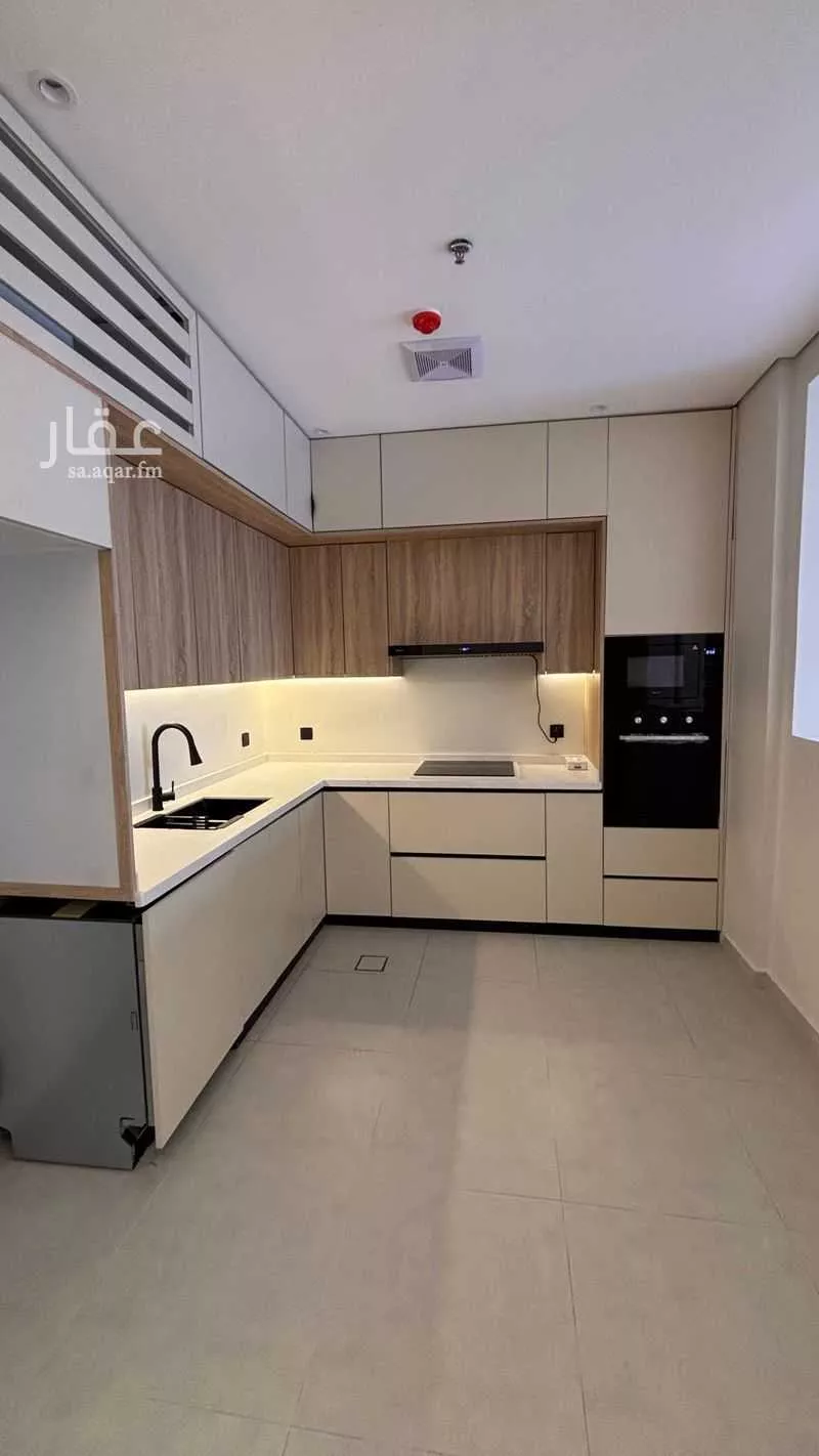 3 bedroom apartment in Al Bahr, Eastern Province 12