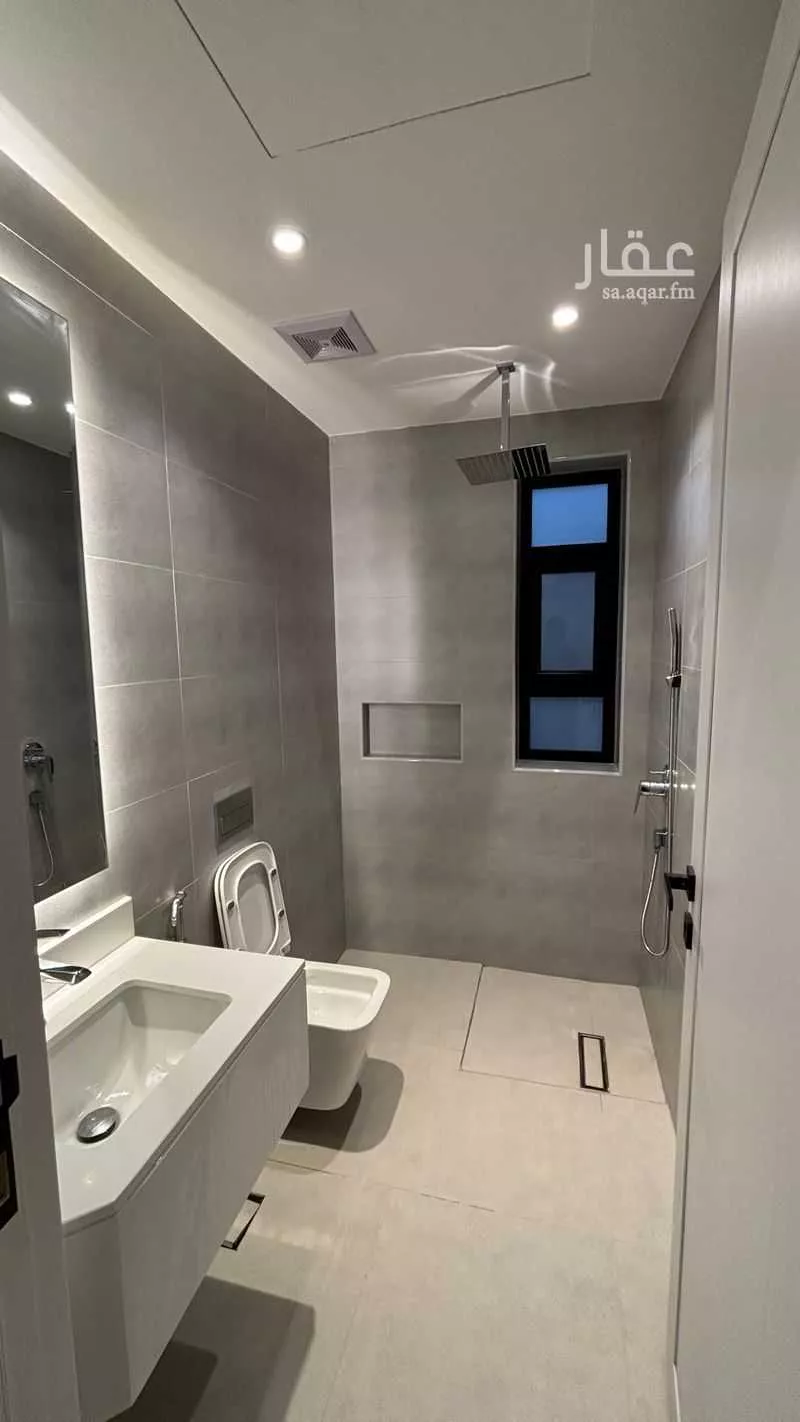 3 bedroom apartment in Al Bahr, Eastern Province 11