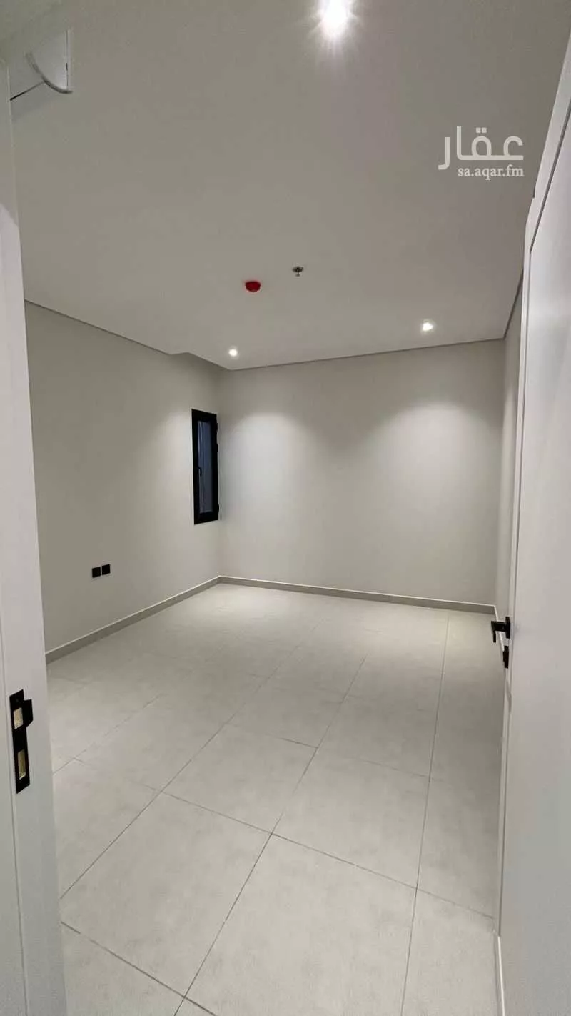 3 bedroom apartment in Al Bahr, Eastern Province 7