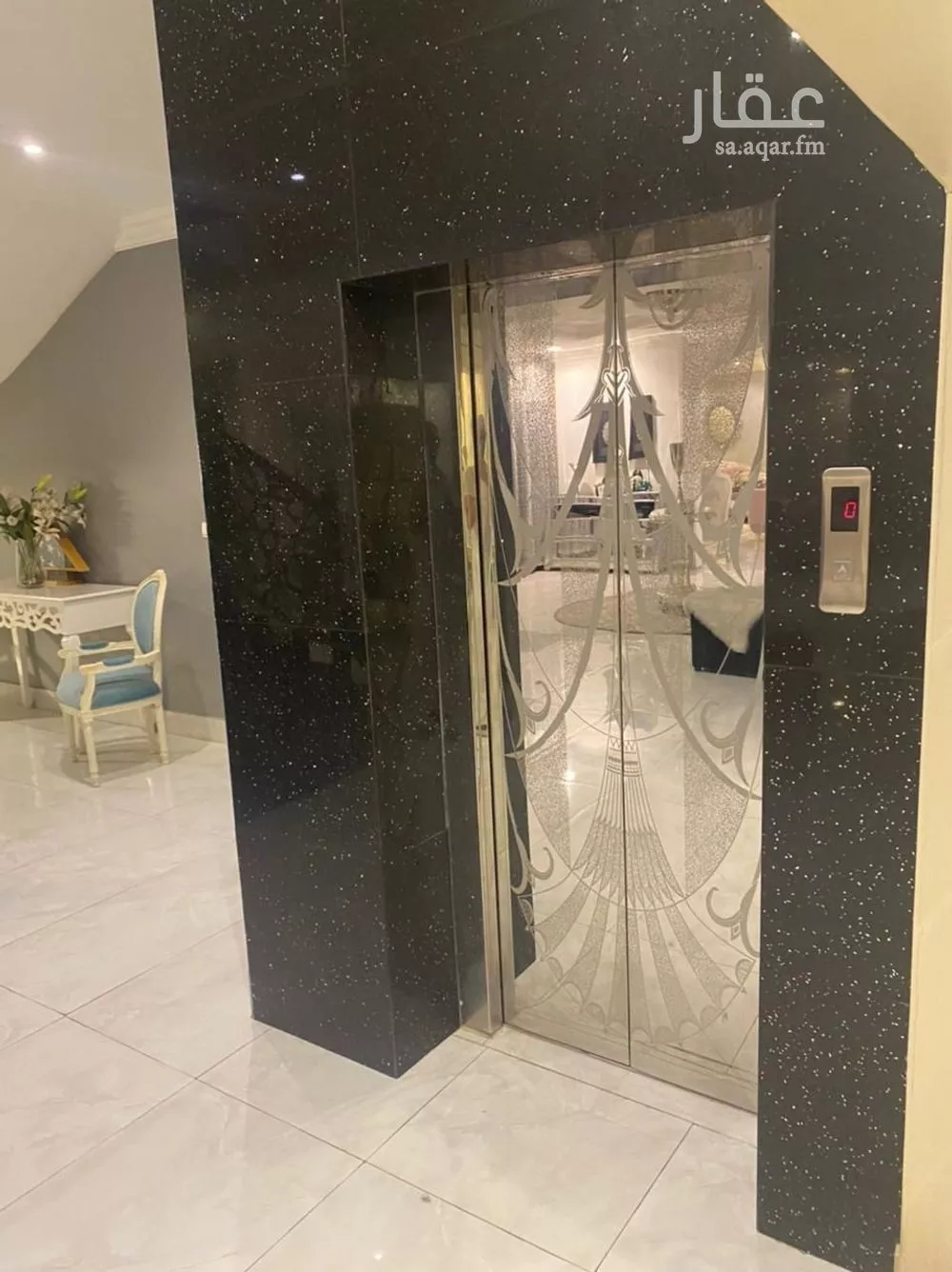 شقة 10 غرف في المنتزة 4