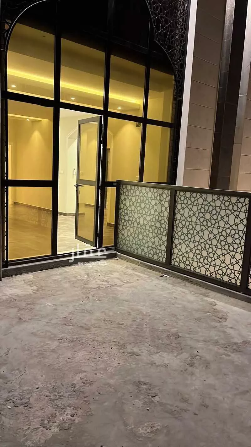 فيلا 5 غرف في الامواج 5