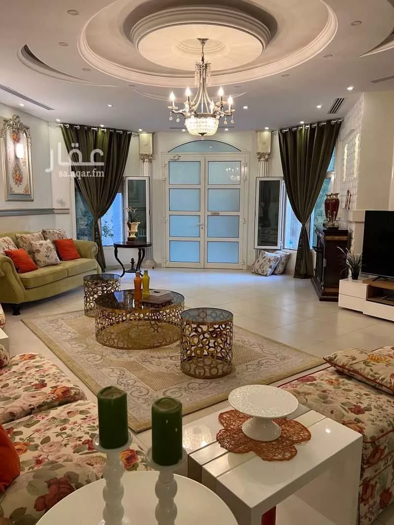6 bedroom apartment in Ash Shulah 5