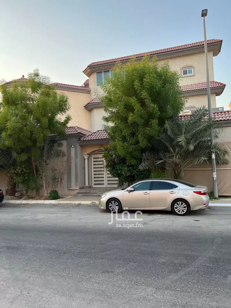 6 bedroom apartment in Ash Shulah 4