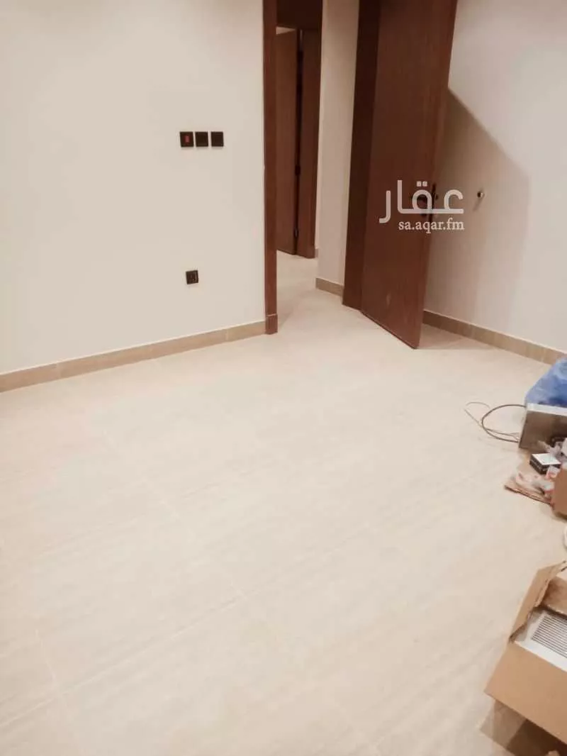 دور 3 غرف في السعادة 5