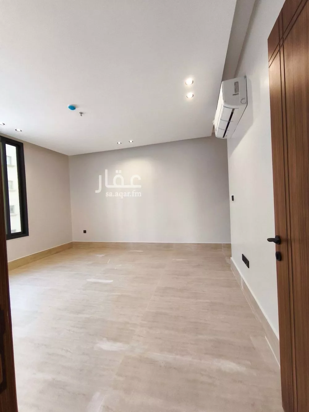 شقة 5 غرف في الحمرا 5