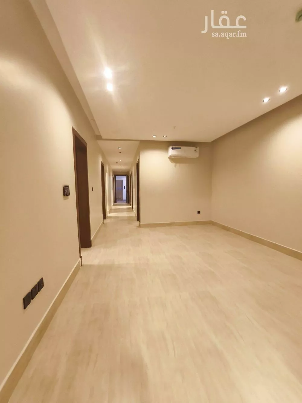 شقة 5 غرف في الحمرا 1