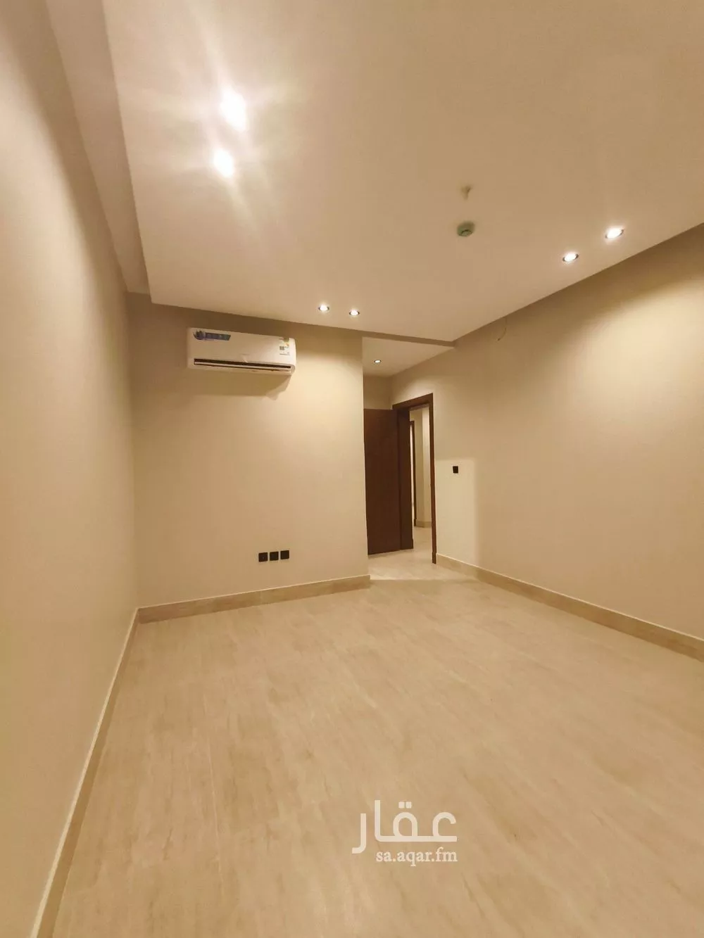 شقة 5 غرف في الحمرا 4