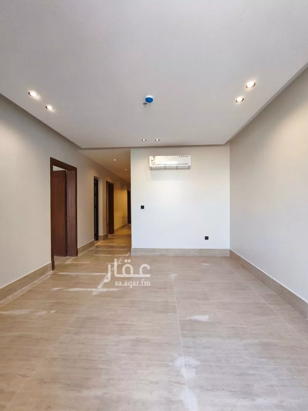 شقة 5 غرف في الحمرا 3