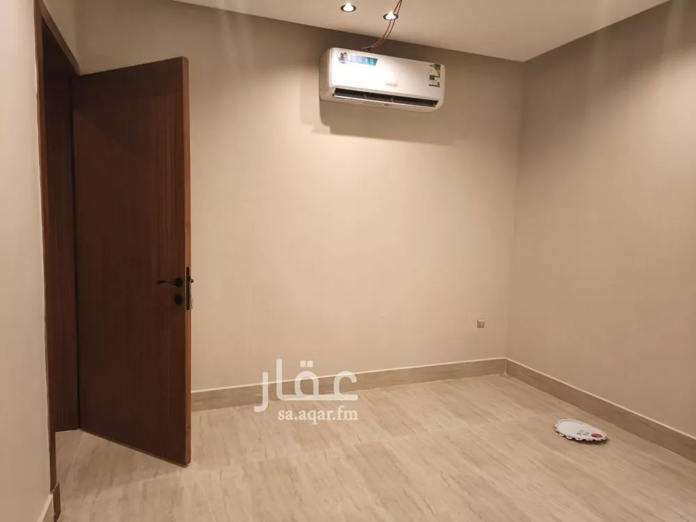 شقة 5 غرف في الحمرا 1