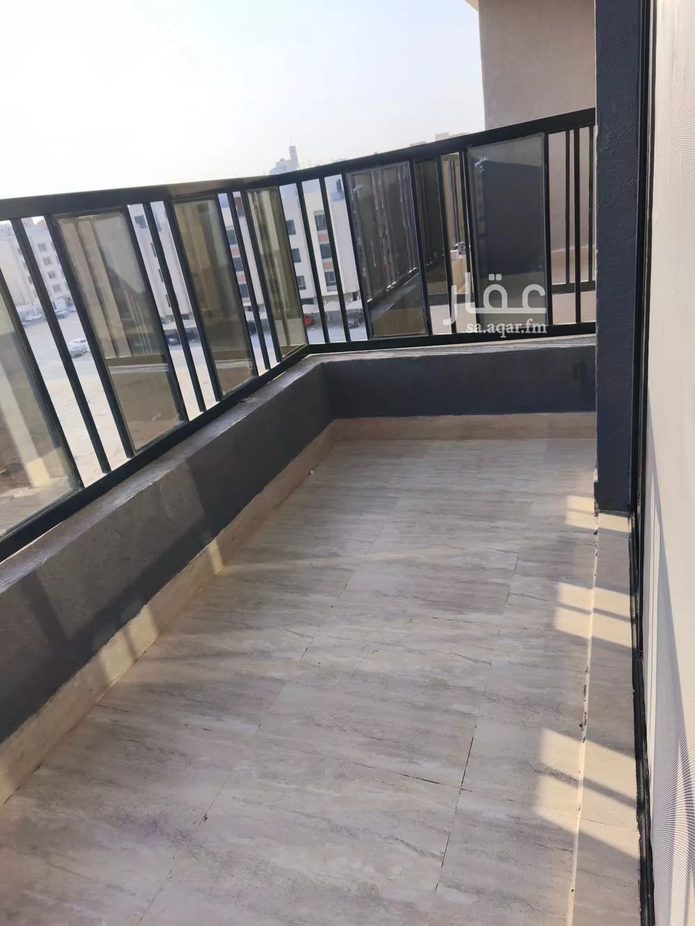 5 bedroom apartment in Al Hamra 1