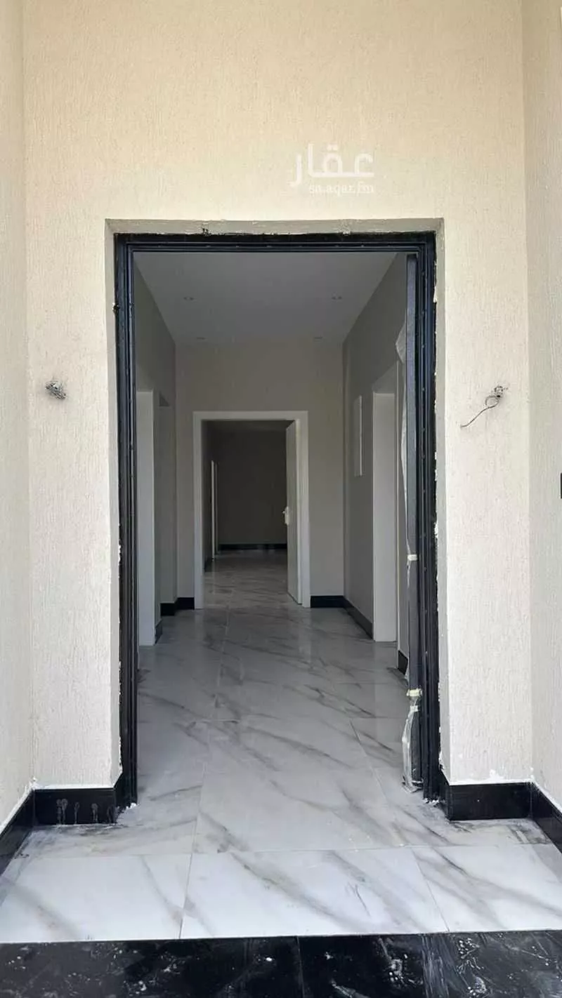 دور 4 غرف في الملك فهد 5