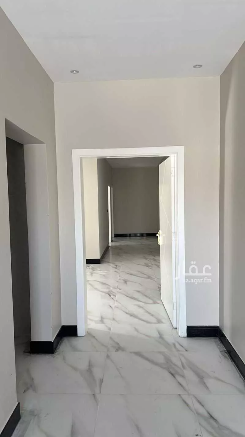 دور 4 غرف في الملك فهد 4