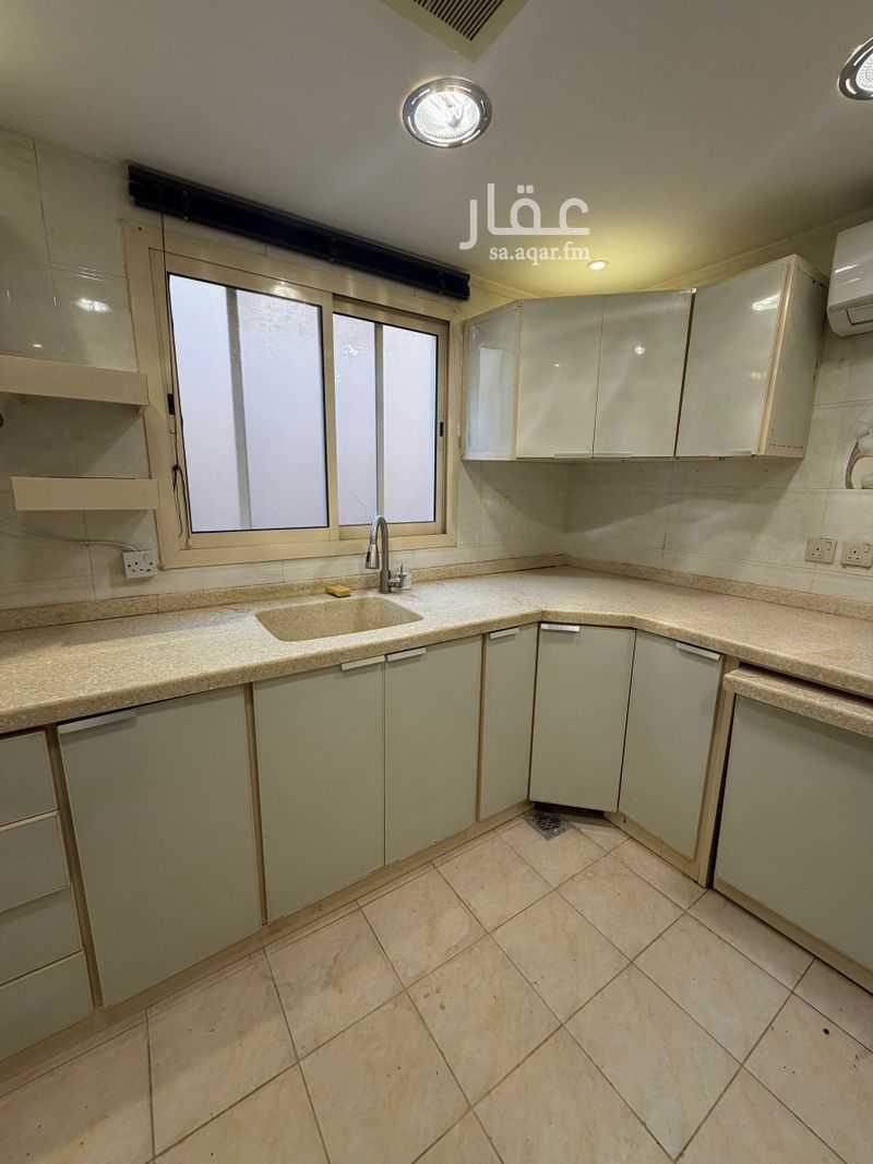 3 bedroom apartment in Al Rabie, Riyadh 13