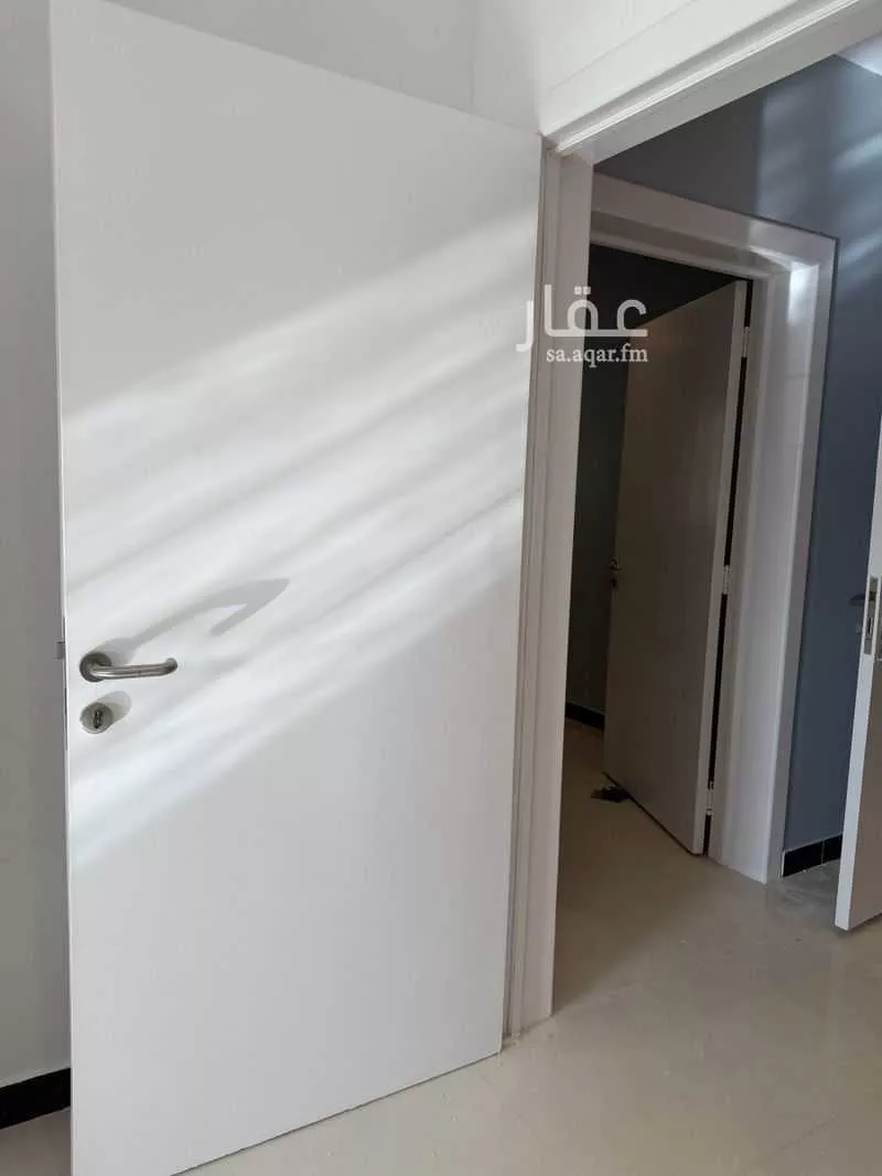 4 bedroom apartment in Al Rabie, Riyadh 8