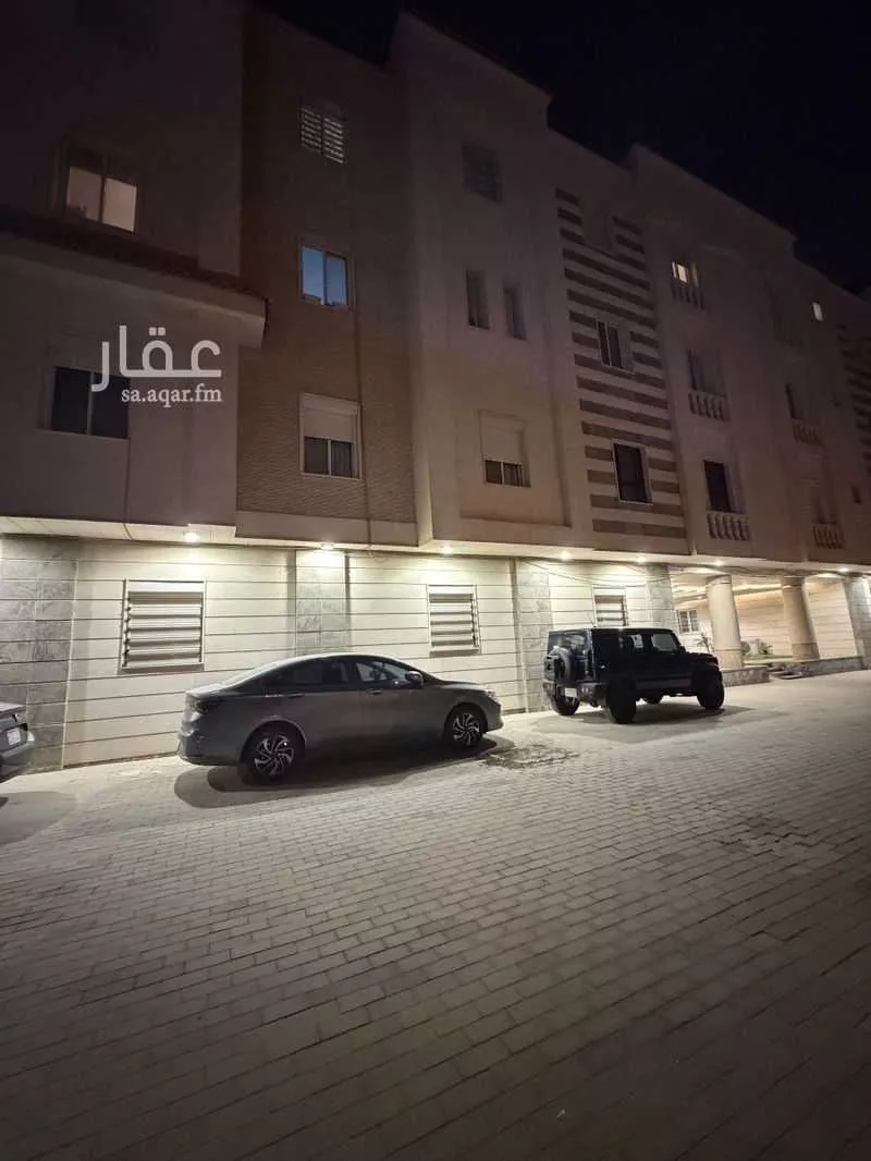 4 bedroom apartment in Al Rabie, Riyadh 4