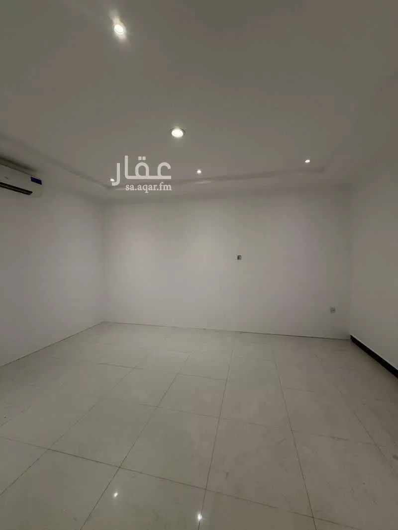 4 bedroom apartment in Al Rabie, Riyadh 5
