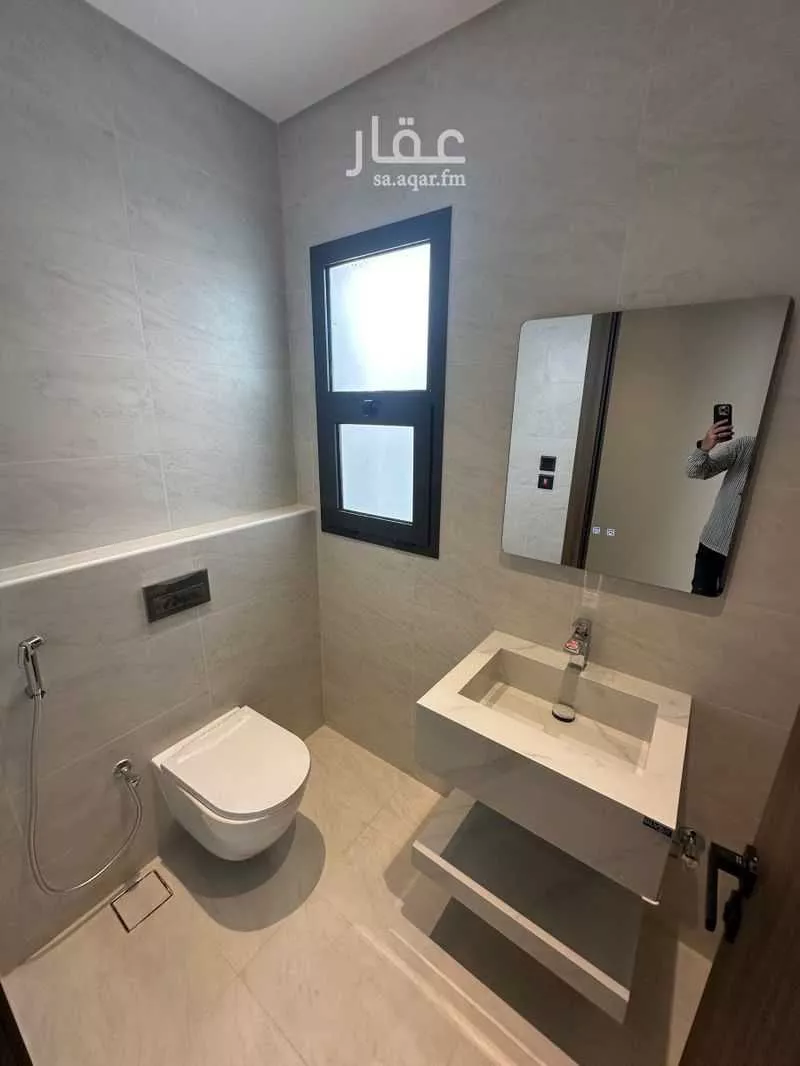 شقة 5 غرف في الروضة 2