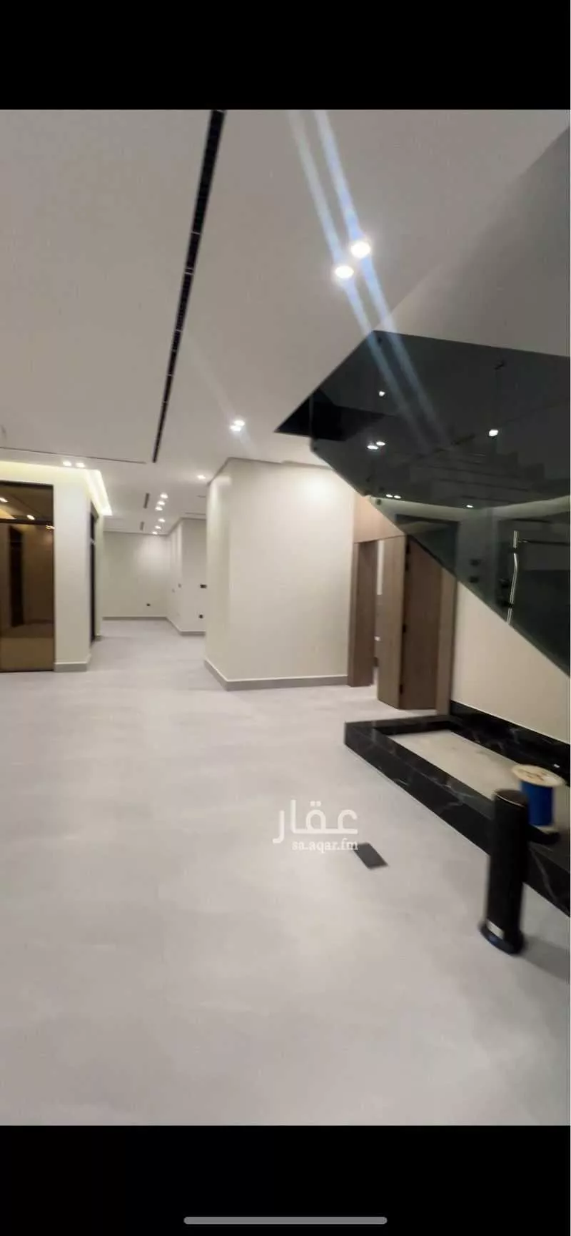 فيلا 7 غرف في السيف 5