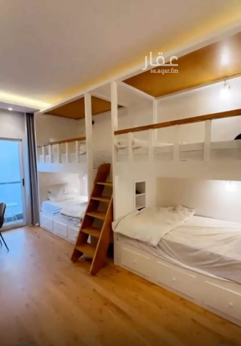 شقة 3 غرف في الشاطئ 5