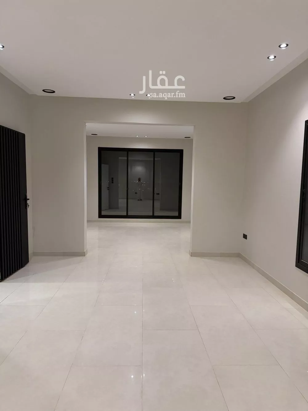 4 bedroom floor in Ash Sharq 5