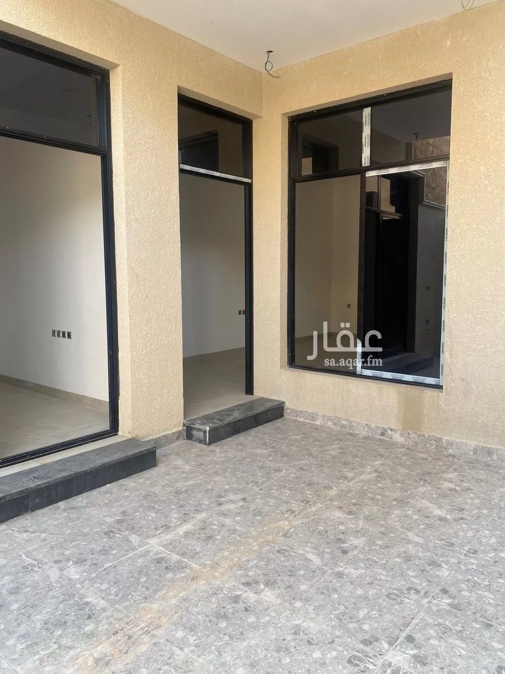 فيلا 6 غرف في الرمال 4