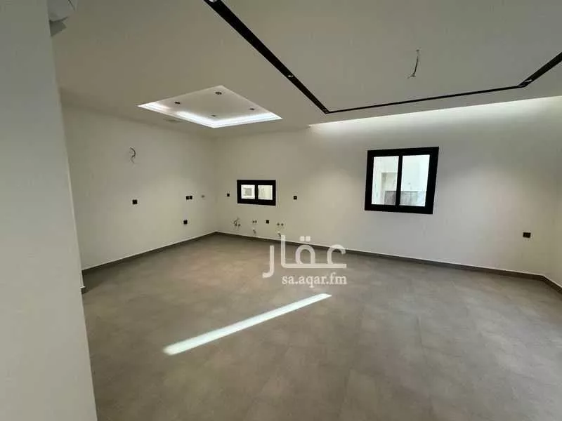 شقة 5 غرف في الروضة 4